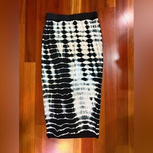 Olivaceous Black and White Midi Pencil Skirt, Sz S